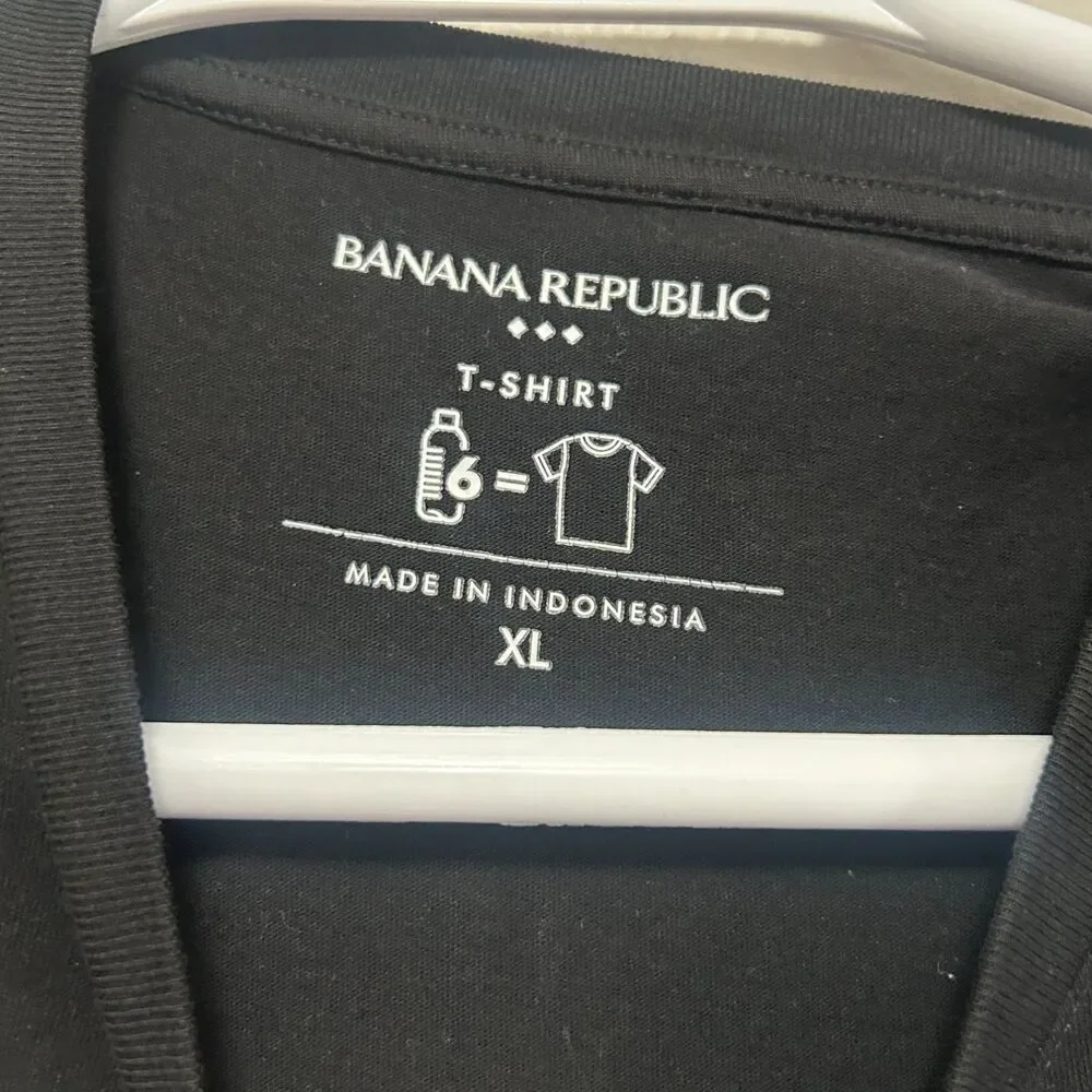 Banana Republic Vintage Microphone T-Shirt Mens XL Black Crew Neck Short Sleeve